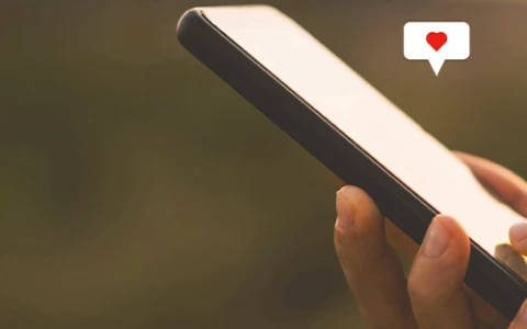 GEFÜHLE PER SWIPE: WAS DATING-APPS MIT UNS MACHEN